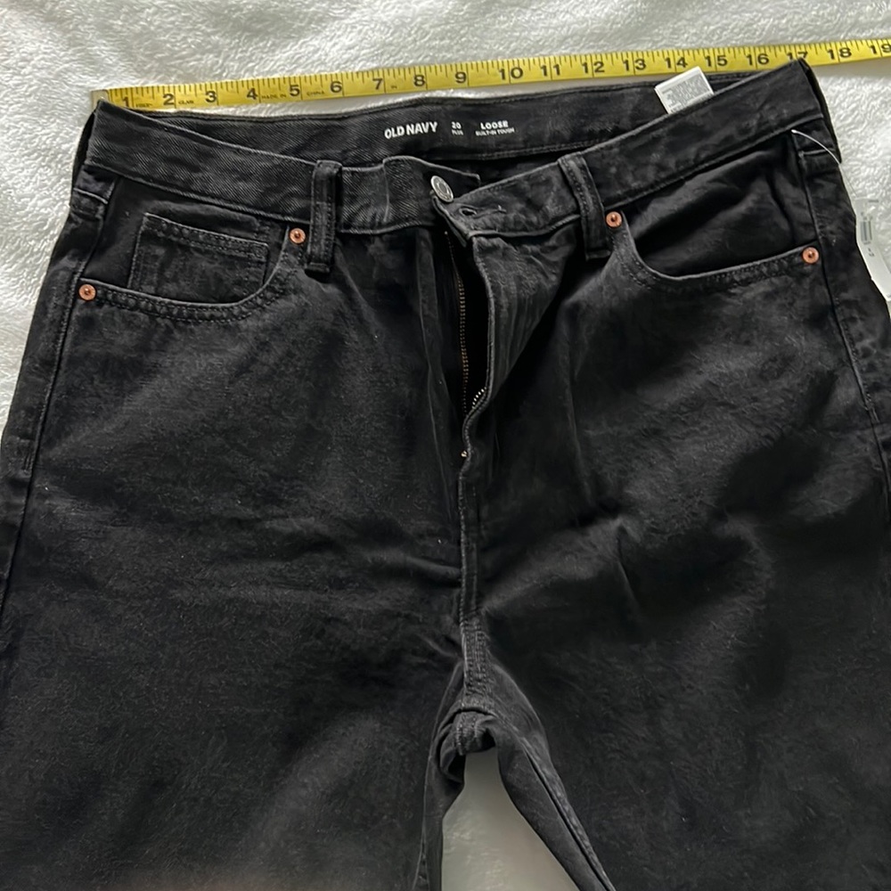 NWT Old Navy loose, built in tough, size 20 plus- black